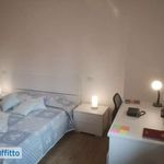 Affitto 5 camera appartamento di 118 m² in Perugia