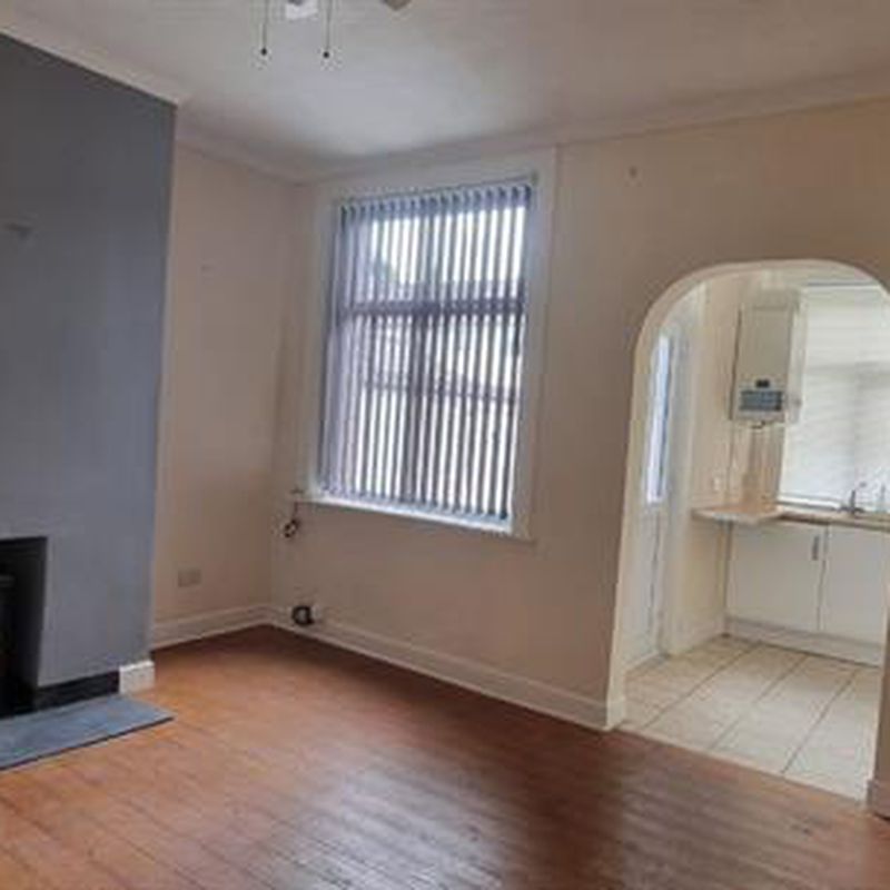 house for rent in Oldham Luzley Brook