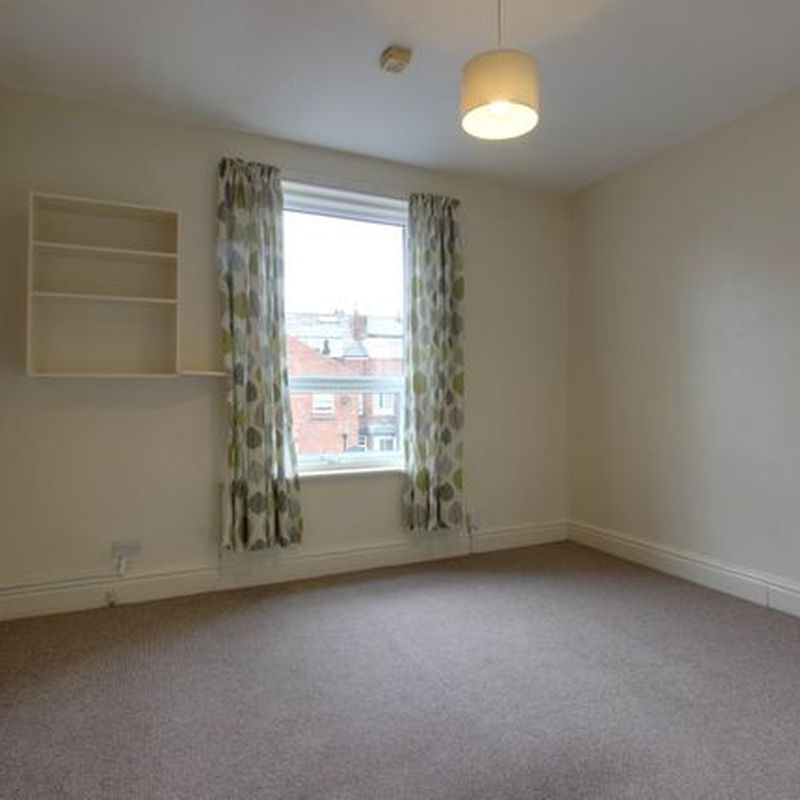 Studio to rent in Hornby Road, St. Annes, Lytham St. Annes FY8 Ansdell