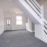 Rent 3 bedroom flat in Crewe