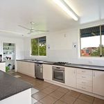 Rent a room in Newstead
