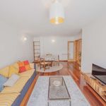 Rent 2 bedroom apartment of 74 m² in Porto