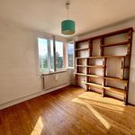 Rent 4 bedroom apartment of 69 m² in Palaiseau