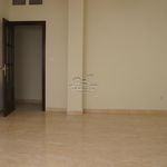 Rent 3 bedroom apartment of 130 m² in Lucena