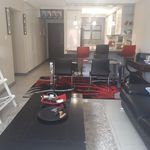 Rent 2 bedroom apartment of 100 m² in Pretoria