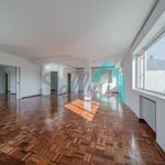 Alquilo 5 dormitorio apartamento de 183 m² en Oviedo