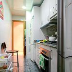 Rent a room of 65 m² in Hospitalet de Llobregat
