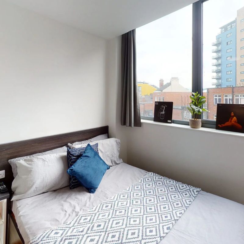 Book Burgess House Newcastle Upon Tyne Student Accommodation | Amber Arthur's Hill