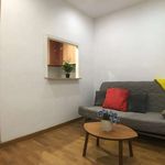 Rent a room of 57 m² in Barcelona