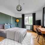 107 m² Zimmer in Stuttgart