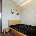 Rent 2 bedroom apartment of 65 m² in Poznań