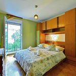 2 spavaća soba stan od 60 m² u Split