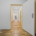Pronajměte si 3 ložnic/e byt o rozloze 105 m² v Hronov