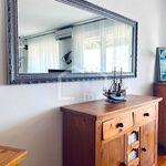 Rent 4 bedroom apartment of 92 m² in Split