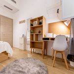 Rent a room of 171 m² in Turin