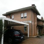 Affitto 5 camera casa di 280 m² in Camisano Vicentino