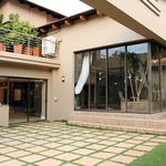 Rent 7 bedroom apartment of 2600 m² in City of Tshwane