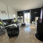 Rent 4 bedroom apartment of 80 m² in LA CRAU