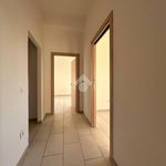 Affitto 5 camera appartamento di 152 m² in Catanzaro