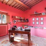 Rent 5 bedroom house of 130 m² in Bagno a Ripoli