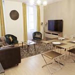 Rent 2 bedroom apartment of 66 m² in Bordeaux