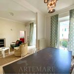Affitto 5 camera appartamento di 130 m² in Pietrasanta