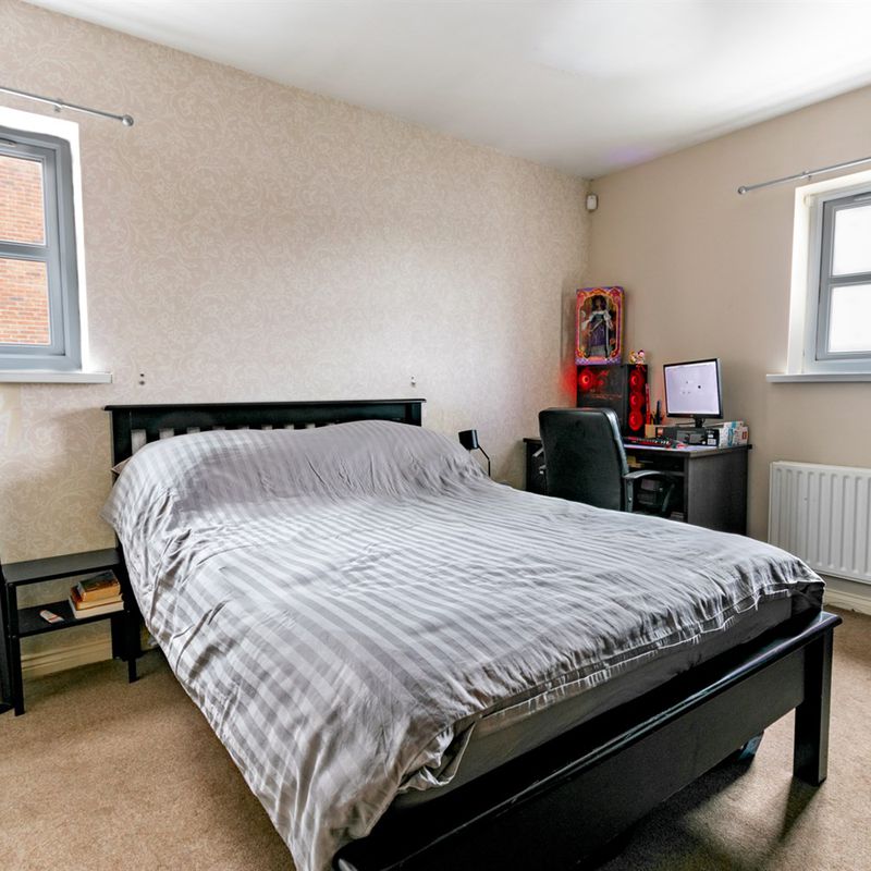 2 Bedroom Flat Carrville