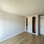 Rent 3 bedroom apartment of 141 m² in Odivelas