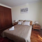 Rent 2 bedroom apartment of 100 m² in São Martinho
