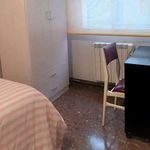 Rent a room of 80 m² in Móstoles