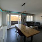 Rent 4 bedroom apartment of 73 m² in Gravigny