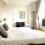 Rent 2 bedroom apartment of 90 m² in Paris 8ème