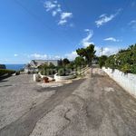 Rent 3 bedroom house of 85 m² in Praia a Mare