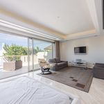 Rent 4 bedroom house of 603 m² in Marbella