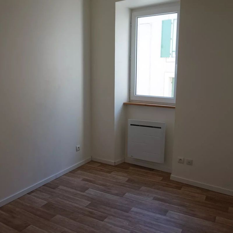 Louer appartement de 1 pièce 22 m² 333 € à Lodève (34700) : une annonce Arthurimmo.com