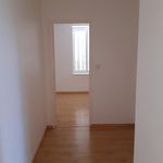 Appartement de 90 m² avec 3 chambre(s) en location à Autun