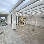 Affitto 4 camera casa di 90 m² in Bari