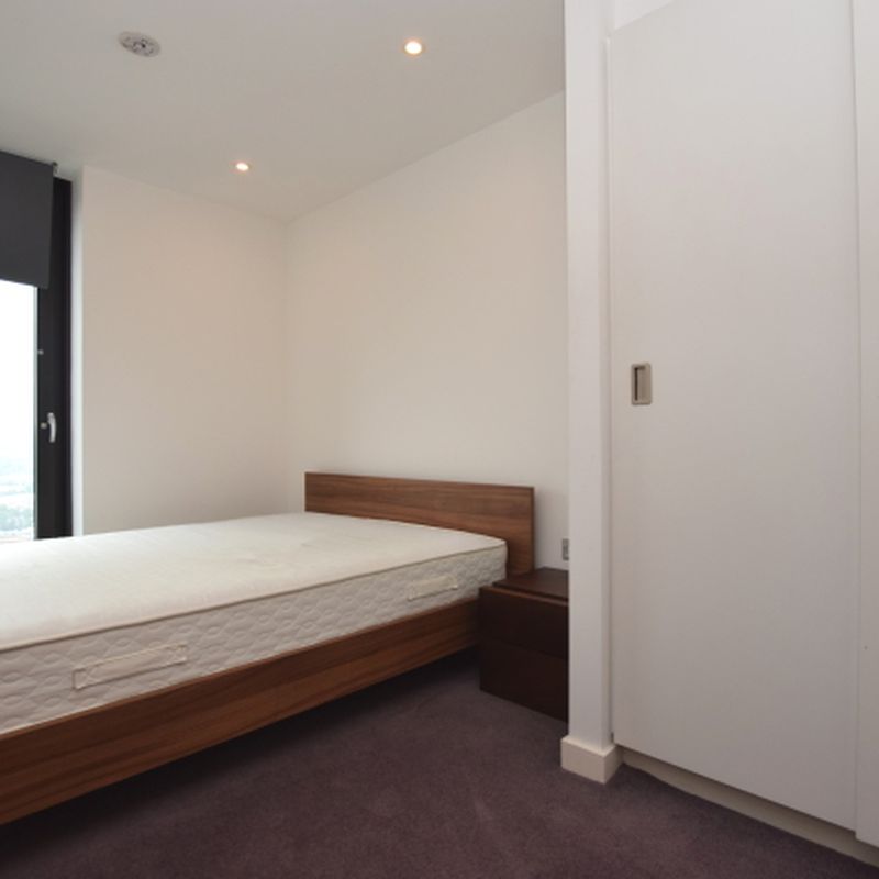 2 bedroom property to let in City Lofts, St Pauls Square, Sheffield, S1 - £1,300 pcm