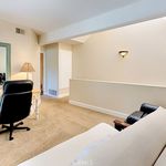 Rent 2 bedroom apartment of 108 m² in Irvine