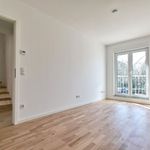 Rent 5 bedroom apartment of 137 m² in Berlin