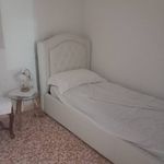 Affitto 3 camera appartamento di 85 m² in Imola