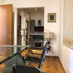 Affitto 4 camera appartamento di 90 m² in Firenze