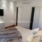 Affitto 5 camera appartamento di 120 m² in Fiesole