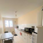 Rent 3 bedroom apartment of 65 m² in La Roche-sur-Yon