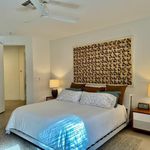 Rent a room of 304 m² in La Quinta