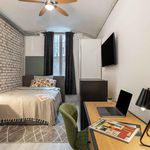 Rent 7 bedroom apartment in München