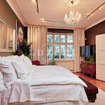 Rent 5 bedroom apartment of 180 m² in Praha