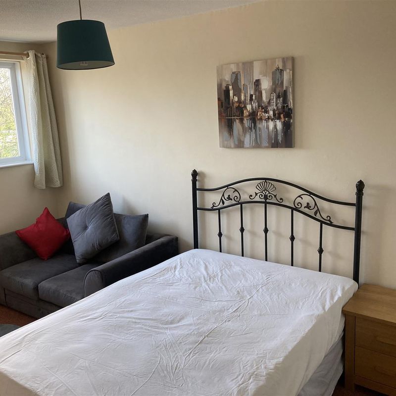 apartment for rent in Tintagel Close, Hampshire, SP10 Knights Enham