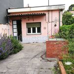 Rent 4 bedroom house of 120 m² in Nicolosi