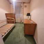 Rent 3 bedroom flat in Hayes